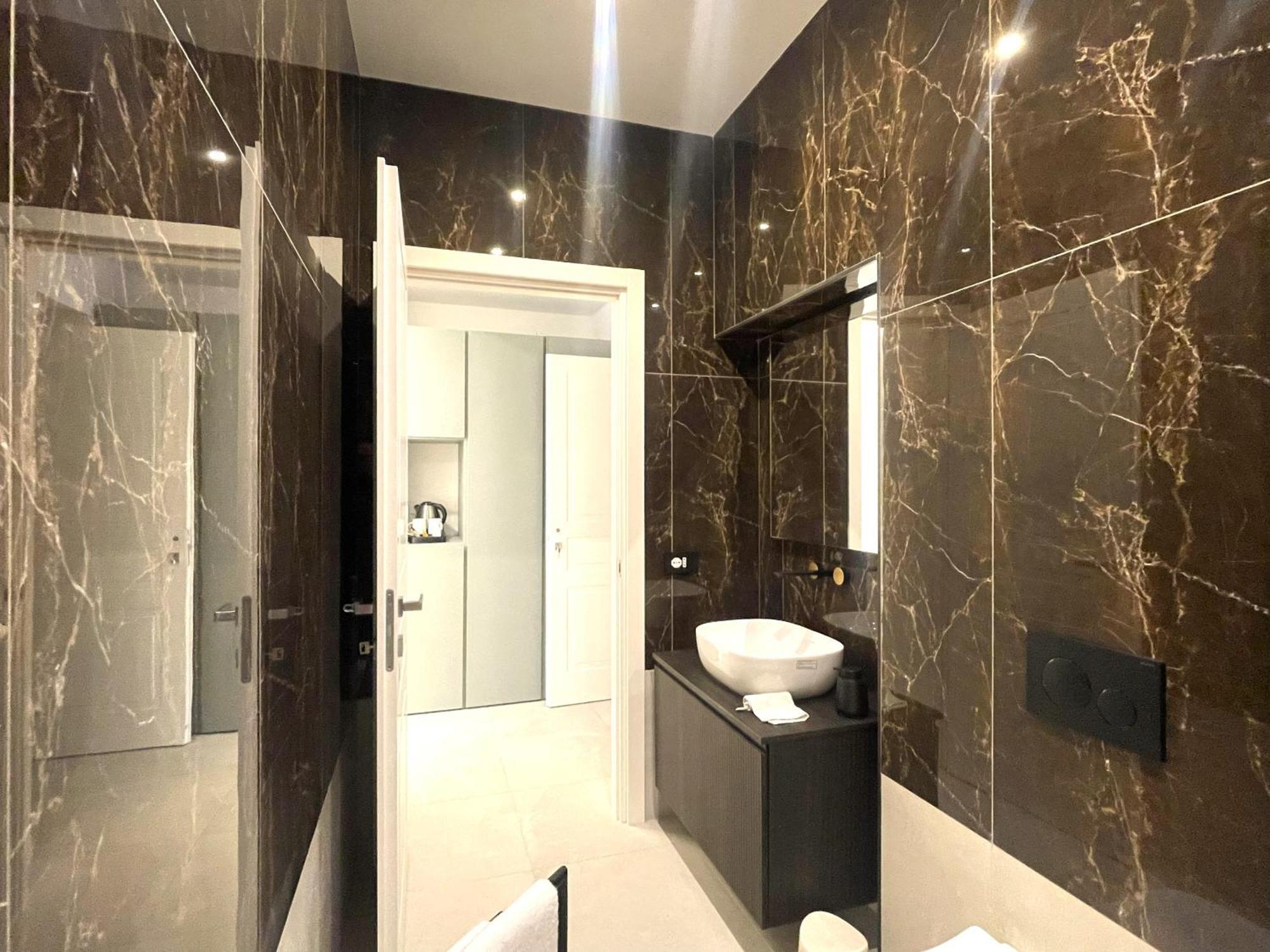 B And G San Babila- Luxury In The Heart Of Milano - Design District酒店 外观 照片